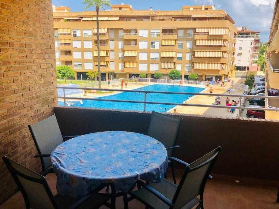 Apartamento A 150M De La Playa Wifi Gratis เดเนีย ภายนอก รูปภาพ